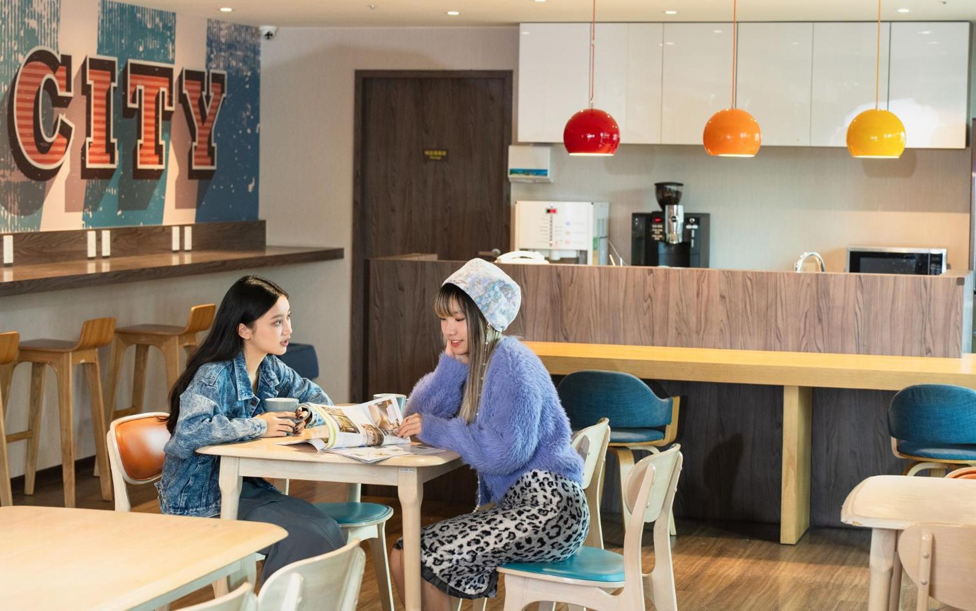 יונגחה Park City Inn & Hostel מראה חיצוני תמונה