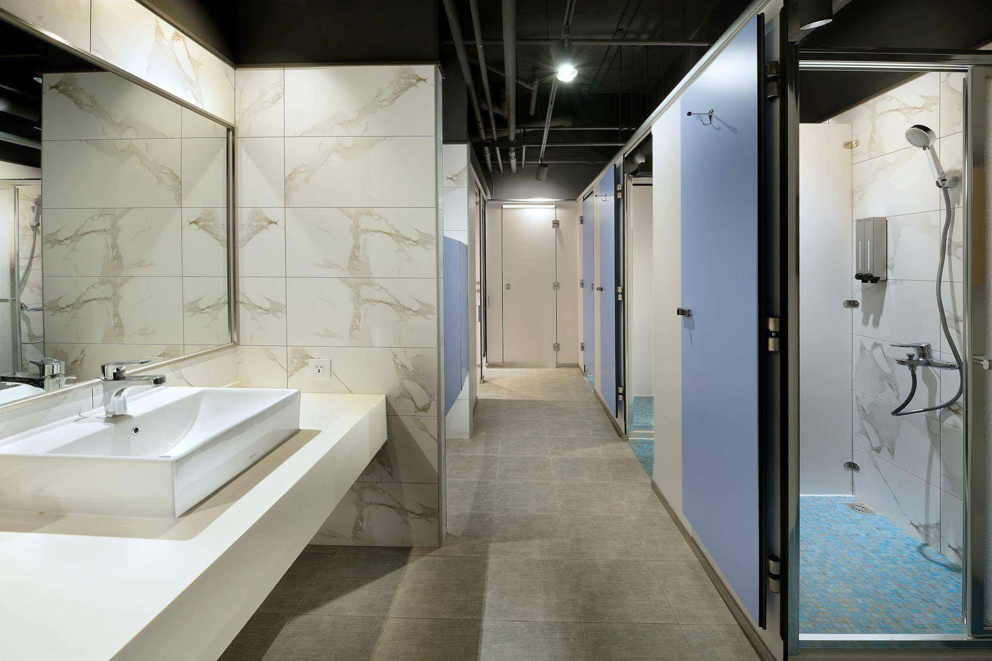 יונגחה Park City Inn & Hostel מראה חיצוני תמונה
